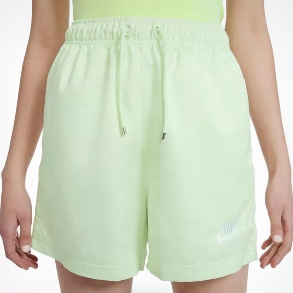 Nike Pants - Nike air shorts